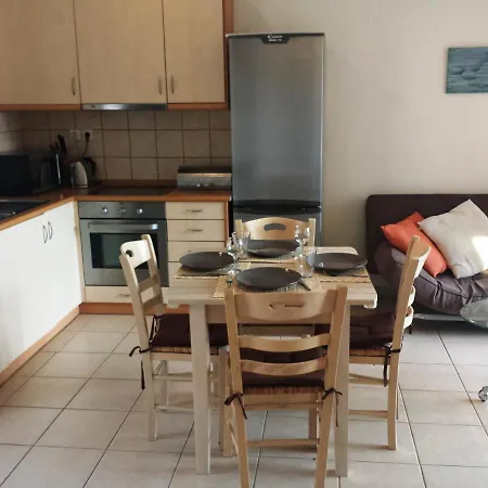 Poolvilla Ianthi Barbati Beach Vakantiehuis *